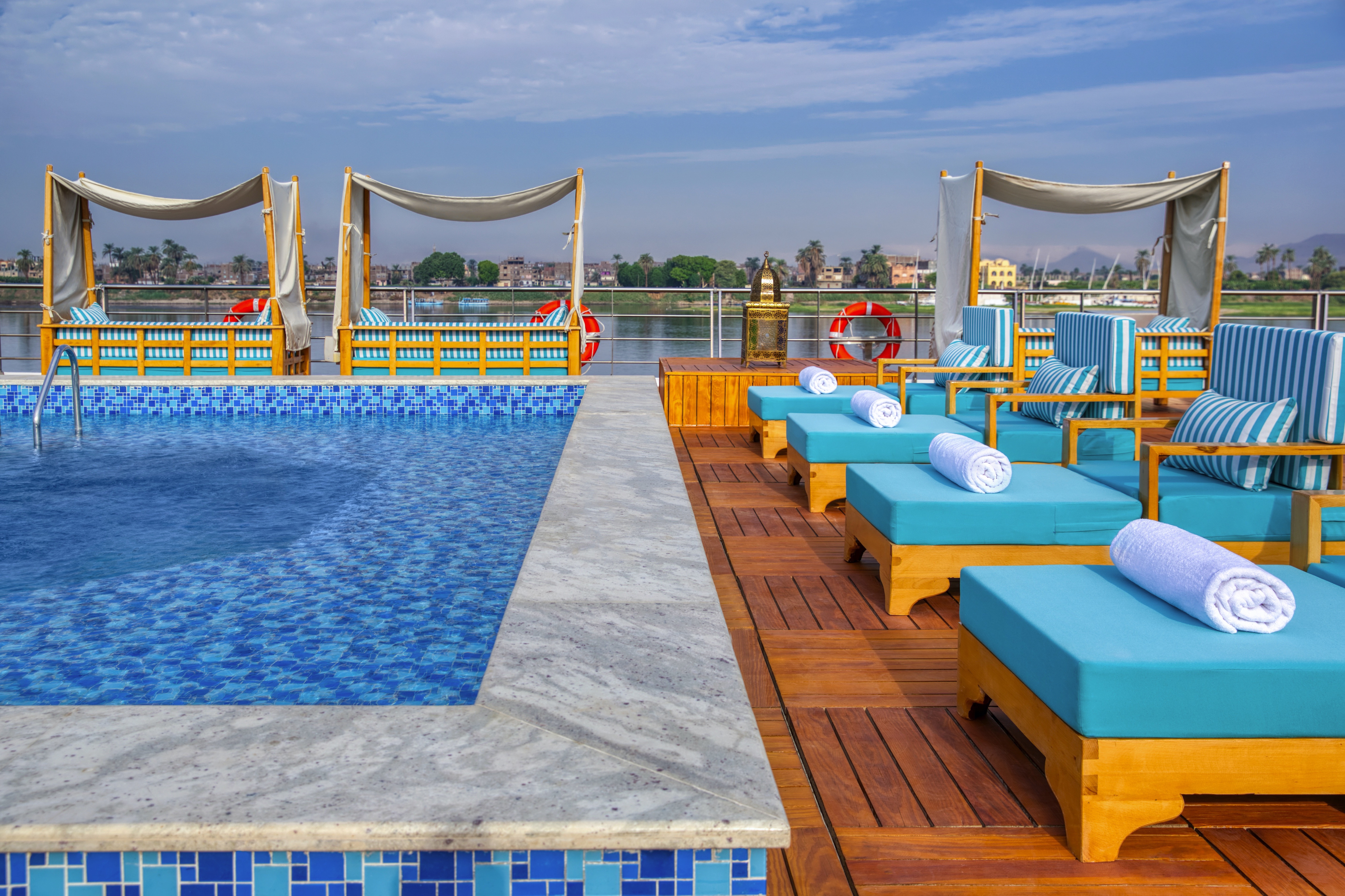 S.S. Sphinx - Sun Deck